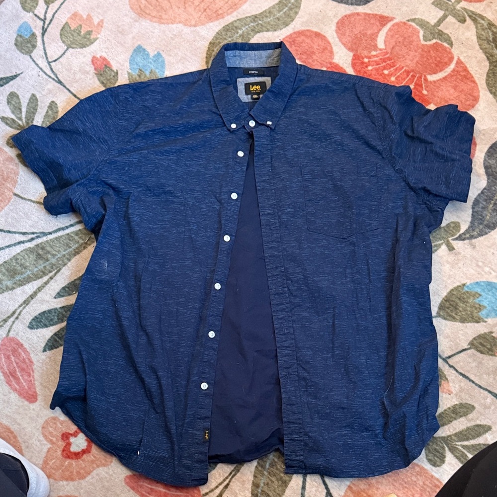 Lee Men's Casual Navy Button Down Shirt
